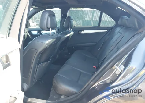 2010 Mercedes-Benz C 300 Luxury 4Matic/Sport 4Matic from USA, damaged, VIN WDDGF8BB0AF449838